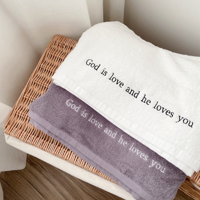 [浴巾]God is love and He loves you|兩個顏色